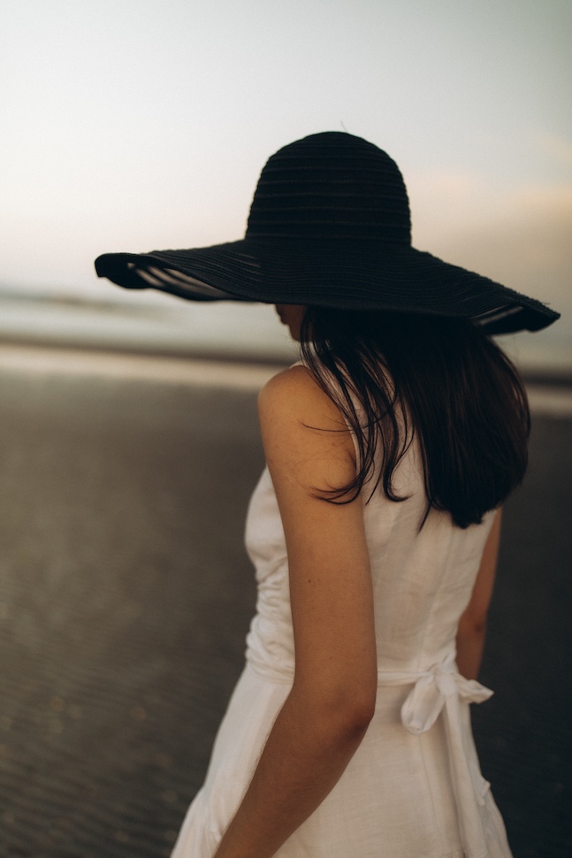 Gabi & Vasi — tidal flat walk, Bull Island, Dublin Bay