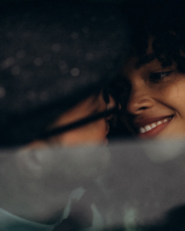 Kenzia & Morgan — coastal Dublin couple, Howth Cliff Walk, Dublin