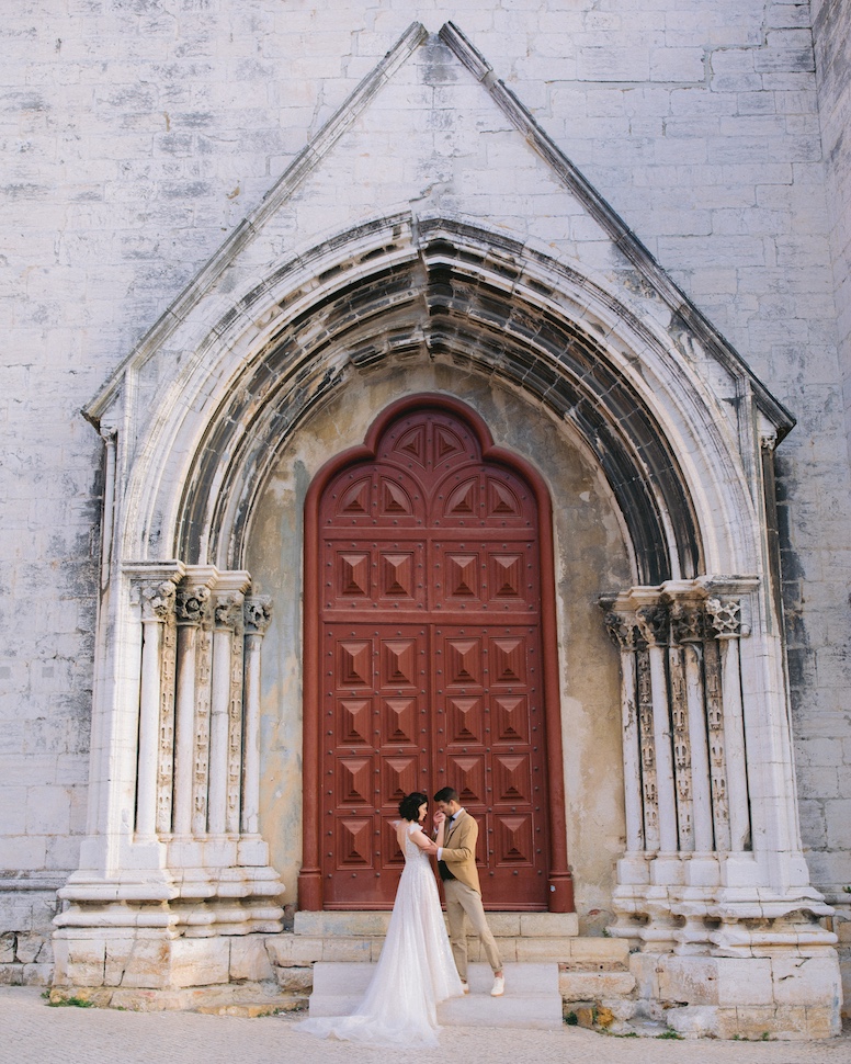Oksana and Alex — wedding photoshoot in Lisbon, Portugal