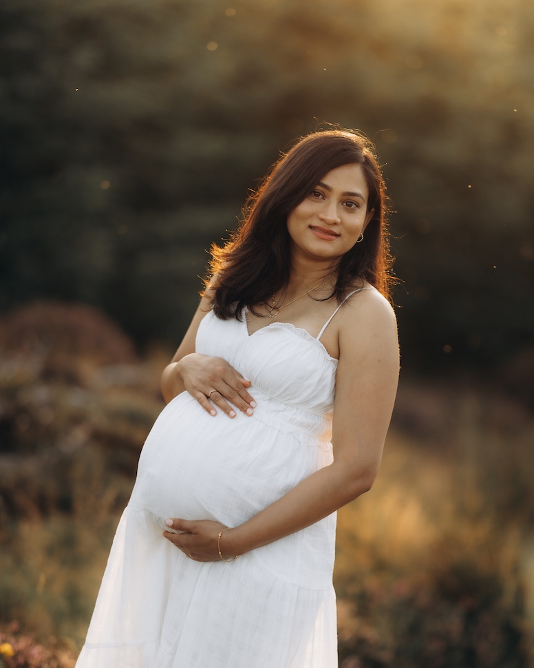 Rachita & Sid — mountain scenery maternity, Wicklow Mountains near Guinness Lake